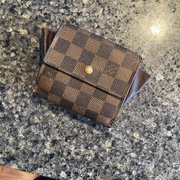Louis Vuitton Handbags - ProAuthenticated LV Damier Ebene Wallet